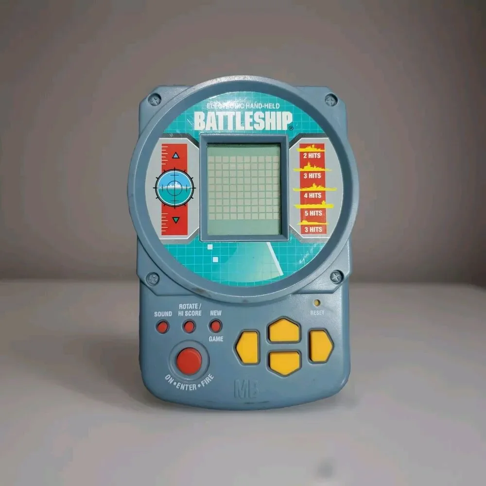 Milton Bradley Electric Hand Held Battleship 1995